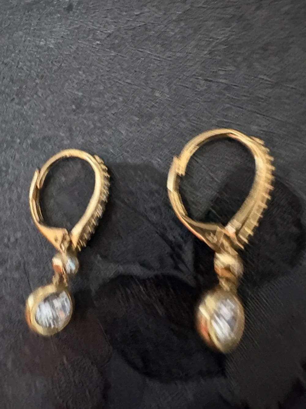 SWAROVSKI DOUBLE BEZEL CRYSTAL GOLD-PLATED LEVERBACK 1.3
